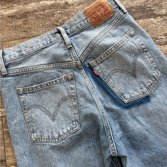 Levi’s Ribcage Straight Ankle Jeans Size 29 High Rise Distressed Raw Hem - Picture 10 of 12